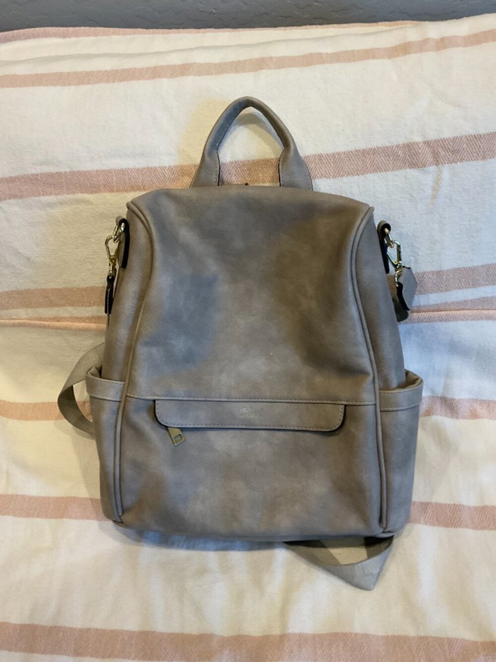 CLUCI Vegan Leather Backpack Taupe Gray Gold Hardware